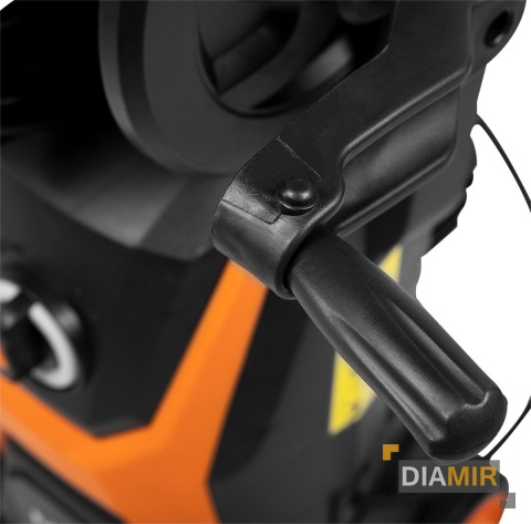 Myjka ciśnieniowa 1600W 135 bar + akcesoria NEO TOOLS 04-630