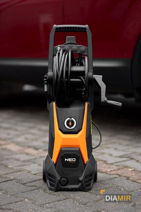 Myjka ciśnieniowa 1600W 135 bar + akcesoria NEO TOOLS 04-630