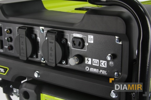 AGREGAT PRĄDOTWÓRCZY INWERTOROWY przenośny 230 V 3500 W benzyna