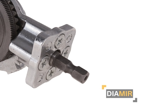 NOŻYCE RĘCZNE ADAPTER DO CIĘCIA BLACHY NA WKRĘTARKĘ HEX 1,5 mm GEKO