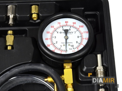 TESTER CIŚNIENIA WTRYSKÓW W UKŁADZIE BENZYNOWYM BENZYNA